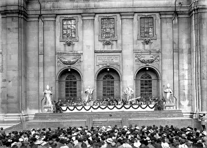 Domplatz: Theatrical performance of Jedermann on Domplatz 1935
