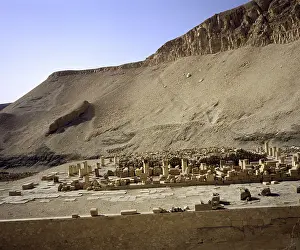 Mentuhotep: Thebes, Egypt