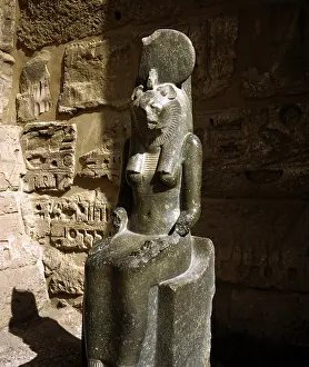 1152: Thebes, Egypt