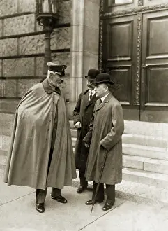 Successor: Theobald von Bethmann-Hollweg