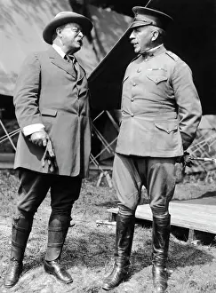 Engaged: Theodore Roosevelt in deep conversation with General