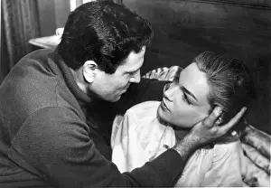 Therese: THERESE RAQUIN