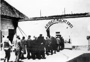 Macht: Theresienstadt Concentration Camp