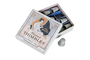 Thimbles: Thimbles with Box