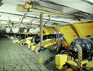 Sponges: Thirty-two pounders on the lower deck of H.M.S. Victory