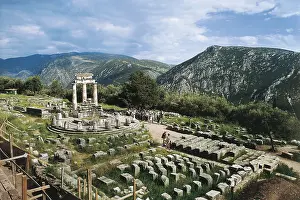 Tholos: Tholos of the Sanctuary of Athena Pronaia. ca