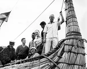 Heyerdahl: THOR HEYERDAHL and crew on Ra before setting ?