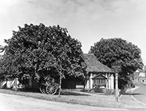 Hough: THORNTON HOUGH SMITHY