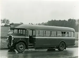 Thornycroft: Thornycroft Cygnet demonstration bus