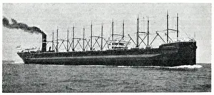 Thousand: Ten thousand ton ore-carrying turret steamer