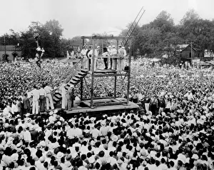 Raping: Thousands witness the public hanging of ?
