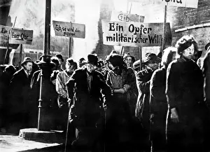 Beggars: The Threepenny Opera - 1931 - celebrity