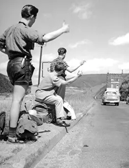 Freizeit: Thumbs up through the country
