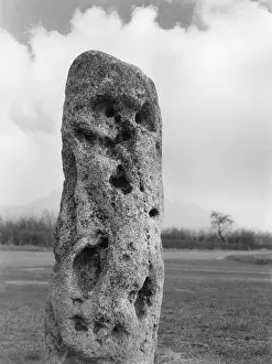 Teddington: THE TIBBLE STONE