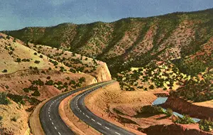 Chasm: Tijeras Canyon