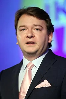 Aker: Tim Aker Mep