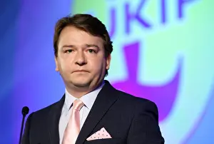 Aker: Tim Aker Mep