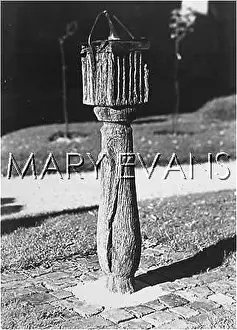 Aldbury: TIME/SUNDIAL
