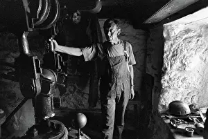 Levant: Former tin miner in the abandoned Levant tin mine