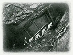 Struts: Tin Miners - Camborne