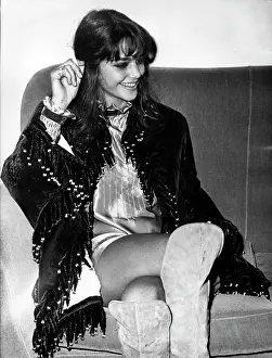 Tina: Tina Aumont