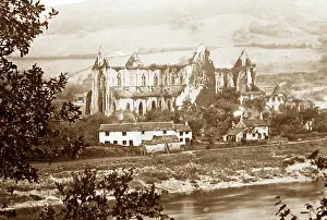 Tintern: Tintern Abbey