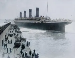 Shipwrecks: Titanic leaving Southampton