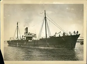 Transmitting: Titanic Rescue Ship