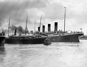 Iceberg: Titanic runs on its maiden voyage