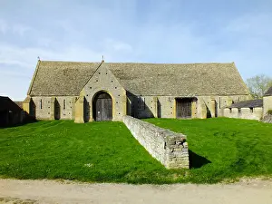 Bill Meadows: Tithe Barn, Middle Littleton, near Evesham, Worcs