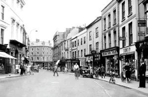 Tiverton: Tiverton, Fore Street c1950