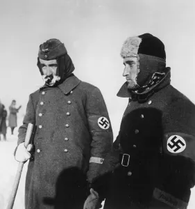 Paramilitary: The Todt Organization shoveling snow on the Eastern Front