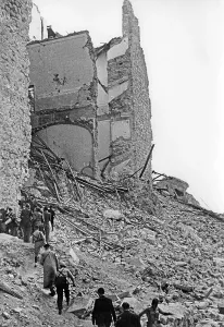 Shelling: Toledo destroyed by bombardment, 1936