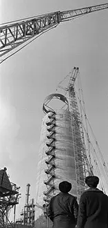 Lift: Tolyattiazot Nitrogen Plant under construction