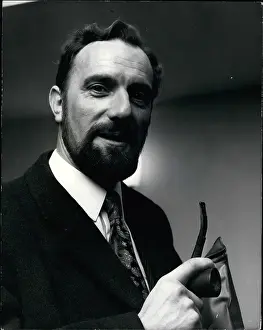 Describe: Tom Fleming, Scottish actor and BBC commentator