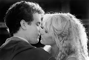 Daryl: Tom Hanks - Daryl Hannah