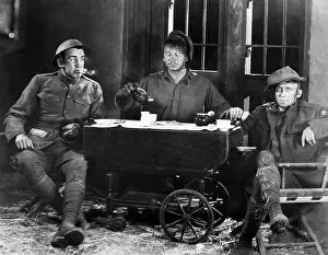Hatton: Tom Kennedy - Wallace Beery - Raymond Hatton -