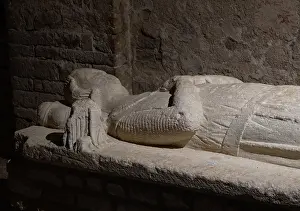 Recumbent: Tomb, Eglise de Saint-Germain-et-Saint-Benoit