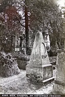 Hietzing: Tomb at Hietzing cemetery