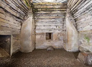 2800: Tomb, Maeshowe chambered cairn, Stenness, Mainland, Orkney