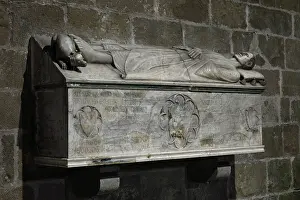 Ripoll: Tomb of Miro de Tagamanent