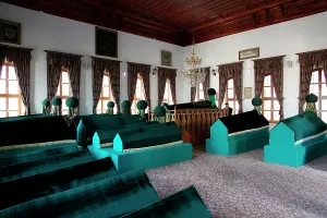 Efendi: The tomb of Uftade Haz. in Bursa, Turkey