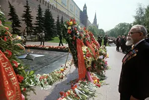 Wreaths: Tomb of Unknown Soldier, 1977