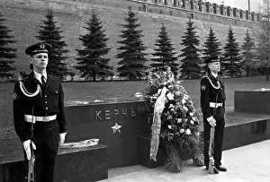 Khukhlaev: Tomb of the Unknown Soldier in Moscow, 1975