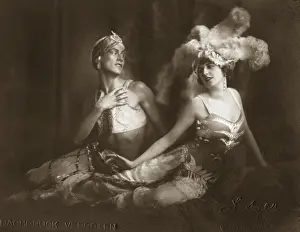 Sheherazade: Toni Birkmeyer and Hedy Pfundmayr
