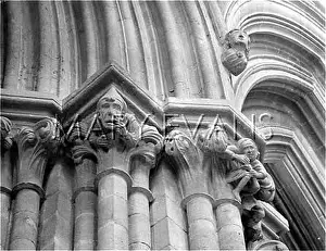 Toothache: TOOTHACHE CARVING