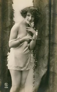 Erotica: Topless model posing in a sexy glamour pose