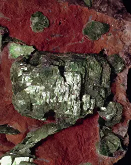 Fluorescing: Torbernite