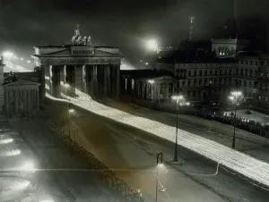Chancelor: A torch march through the Brandenburger Tor