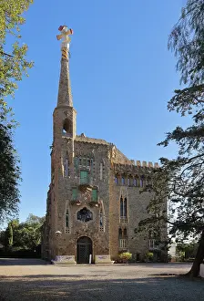 Figueres: Torre Bellesguard, Barcelona